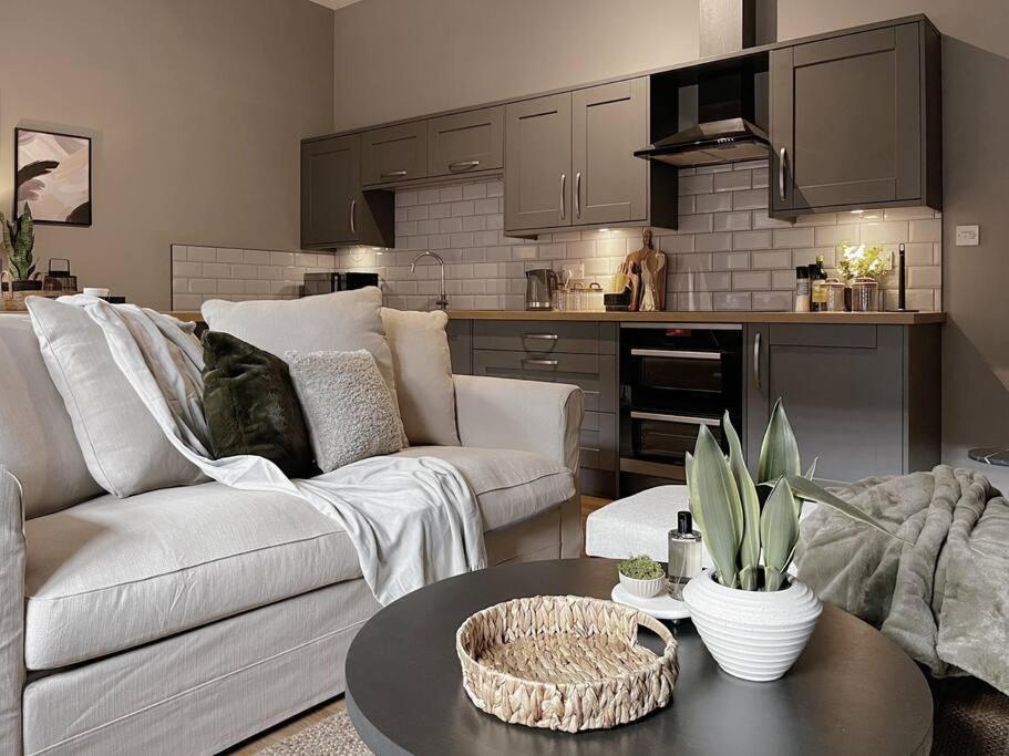 Modern Ground Floor Apartment Todmorden Esterno foto