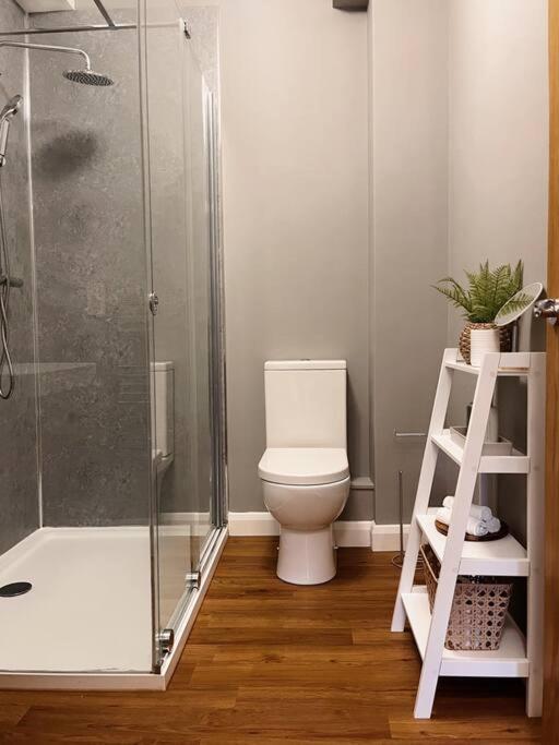 Modern Ground Floor Apartment Todmorden Esterno foto