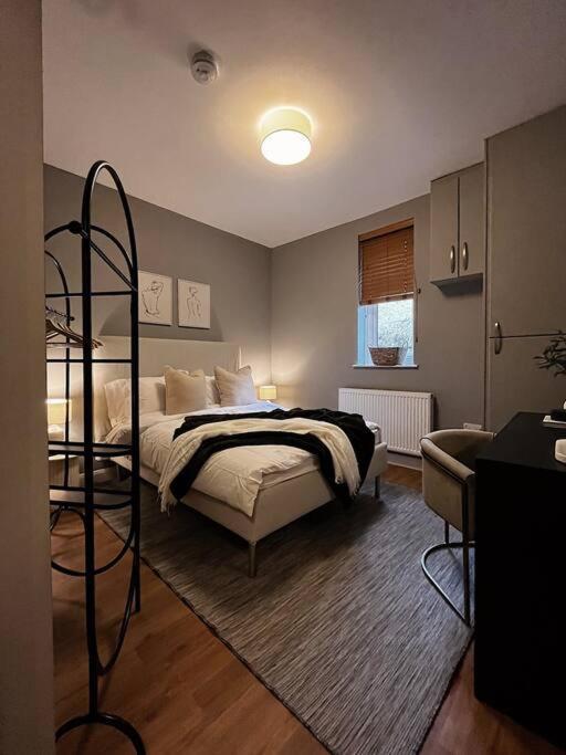 Modern Ground Floor Apartment Todmorden Esterno foto
